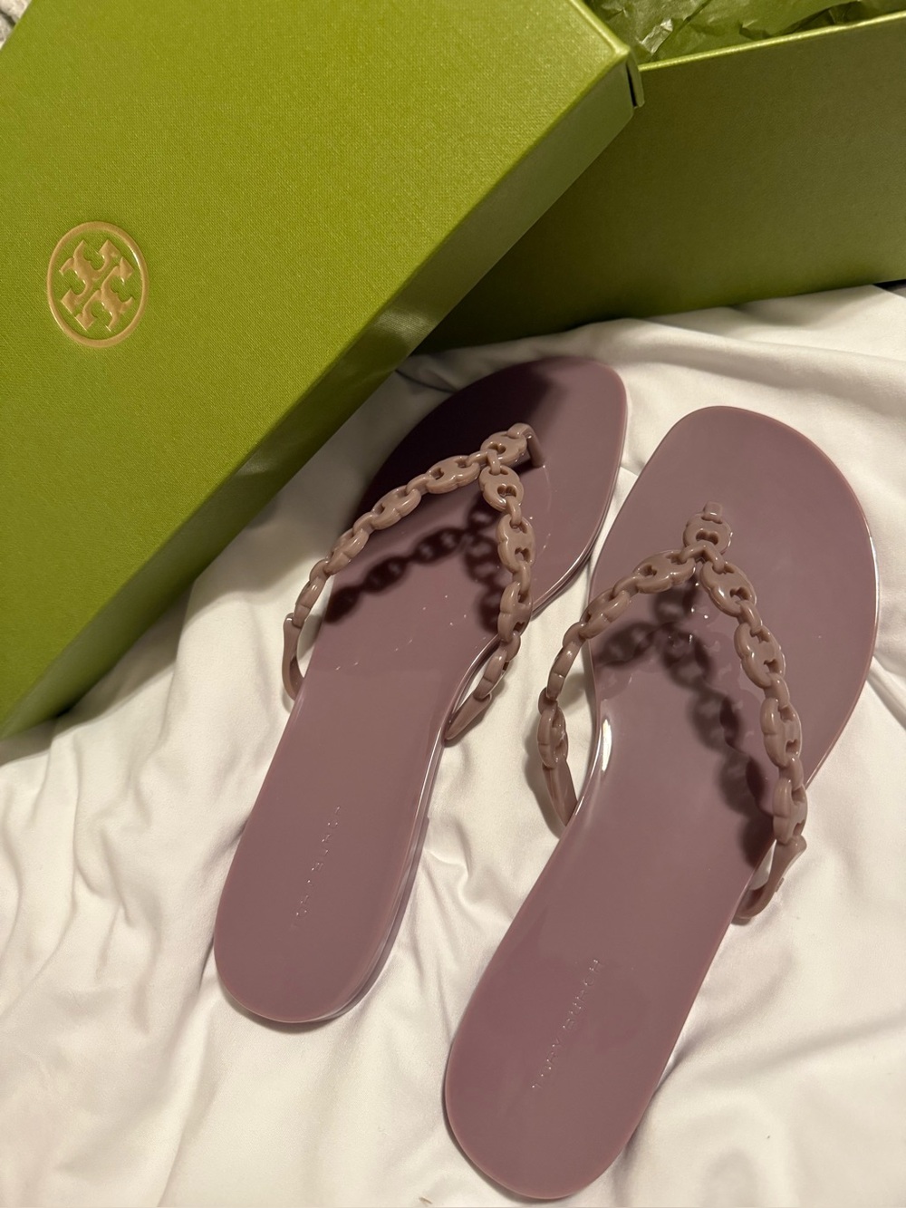 New Tory Burch Pink Gemini Chain-Link Jelly Flip Flops Light Mauve 9